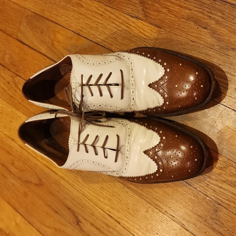 Men 7.5 shoe Salvatore Feragamo 4241  322U brown/ tan lawrance vintage Spectator